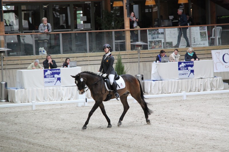 Natalia Quintana "brilla" en Deauville